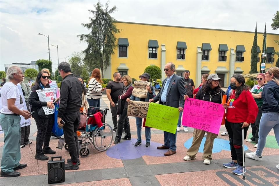Vecinos denunciar irregularidades en el uso de suelo en Miguel Hidalgo