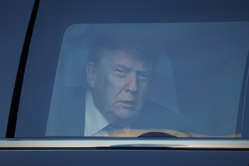 Mexicano es detenido en EU por presunto plan de ataque contra evento al que asistió Trump