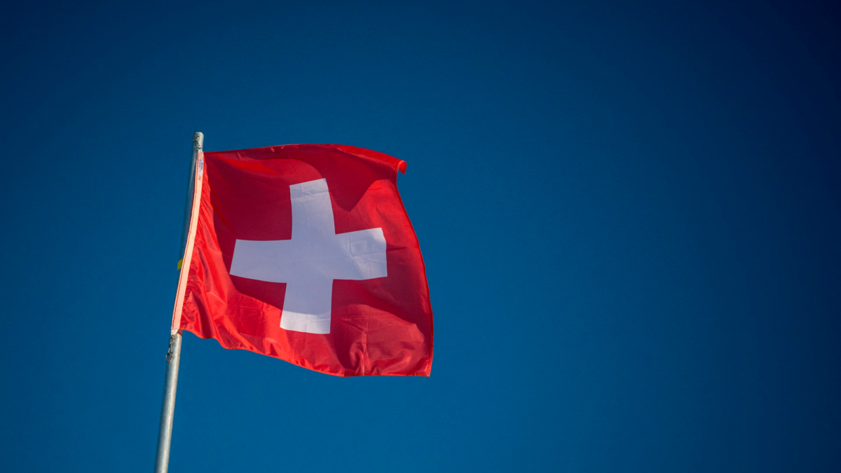 Suiza se ofrece a albergar la firma de un acuerdo de paz