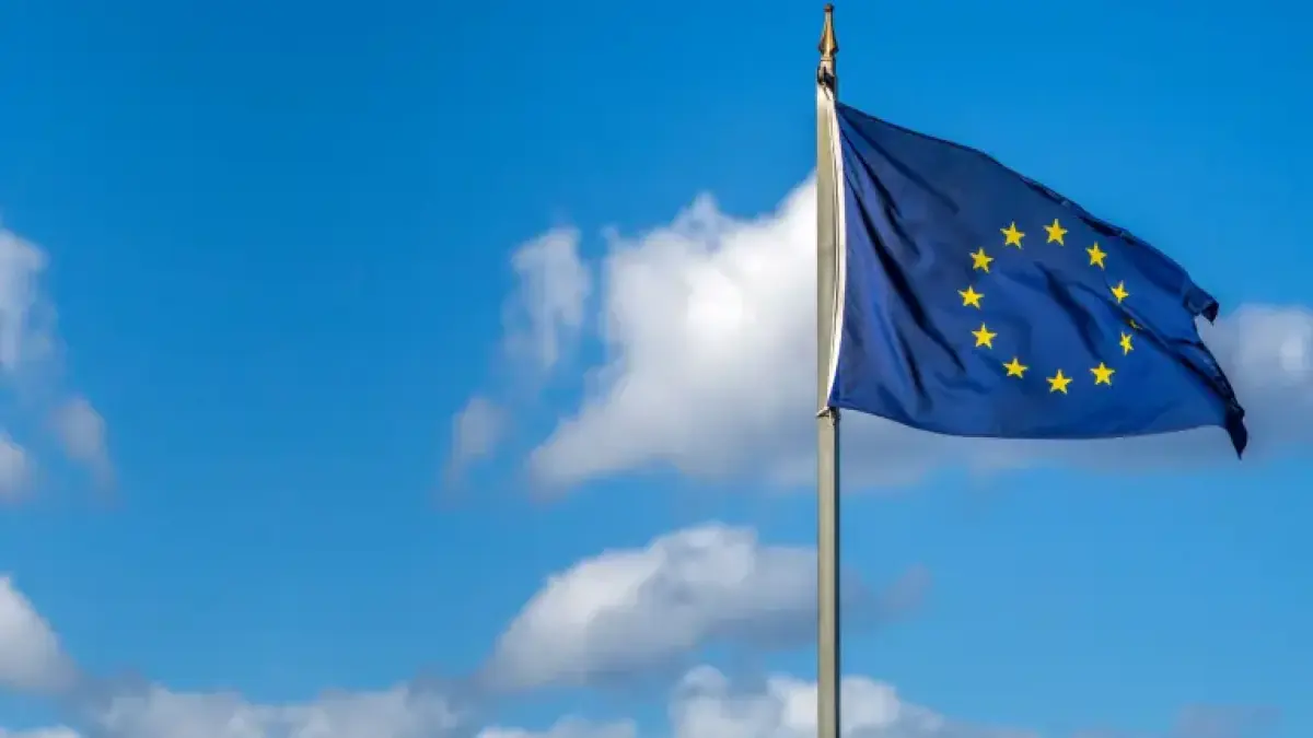 UE reanuda negociaciones de adhesión de Ucrania tras levantar Hungría su veto