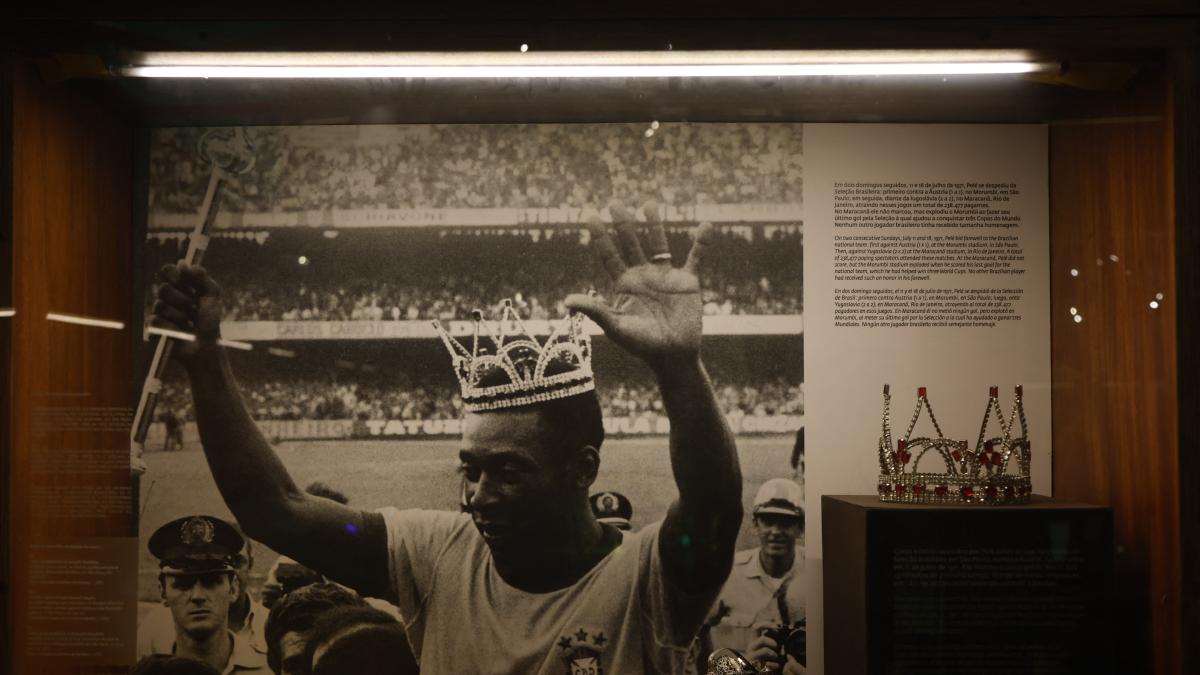 Medalla de Pelé del Mundial de 1958 sale a subasta