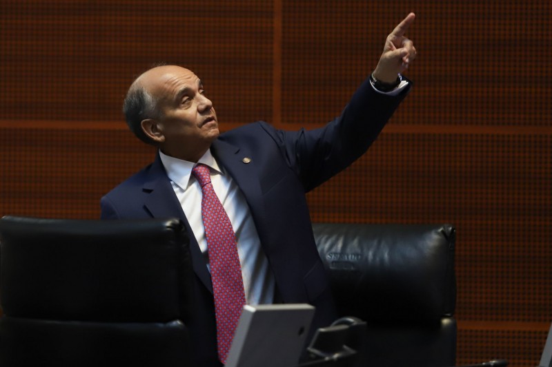Añorve acusa a Morena de intento de "ganar a la mala" en Coahuila