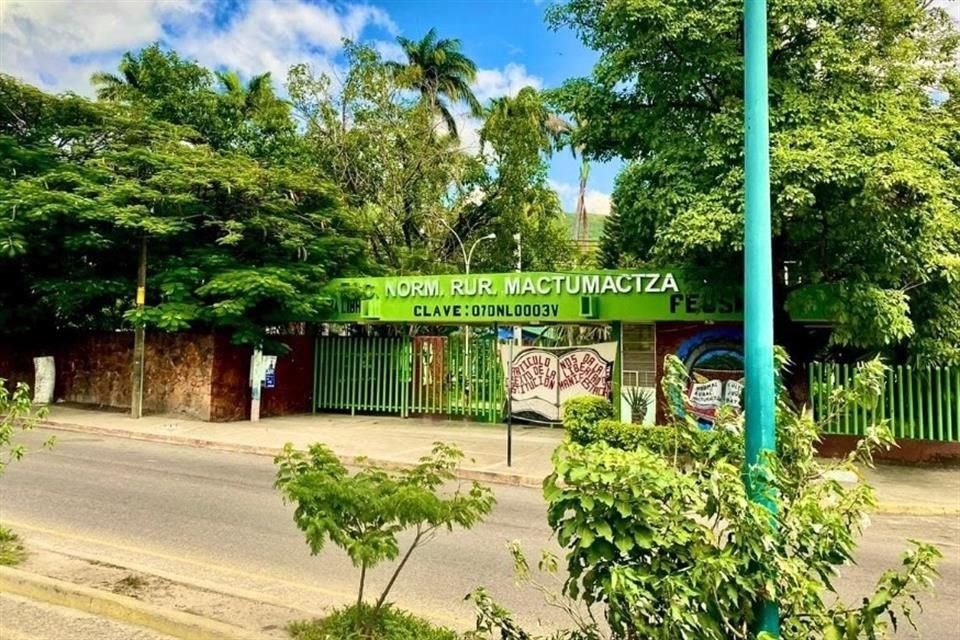 Acusan torturas con novatadas en Normal de Chiapas