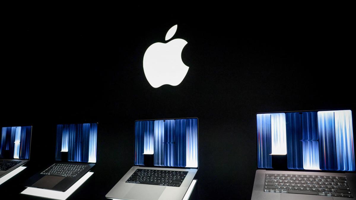 Apple rompe con su vieja resistencia y lanza sus primeros MacBook Pro con pantalla táctil