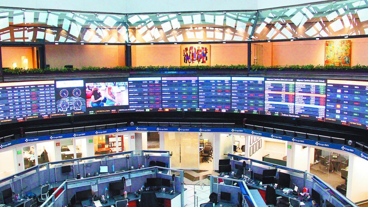 Mercados accionarios mexicanos repuntan al cierre semanal pese a tensiones geopolíticas