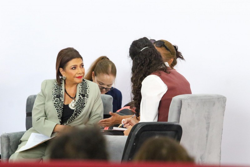 Clara Brugada responde a denuncias por despojos con medidas inmediatas en CDMX
