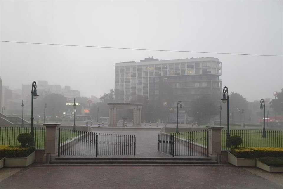 Cae granizada en CDMX