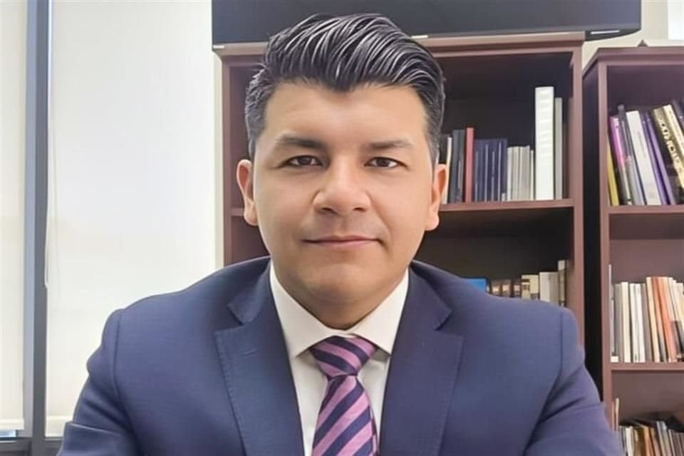 Contralor del INE reporta investigaciones tras renuncia de Taddei