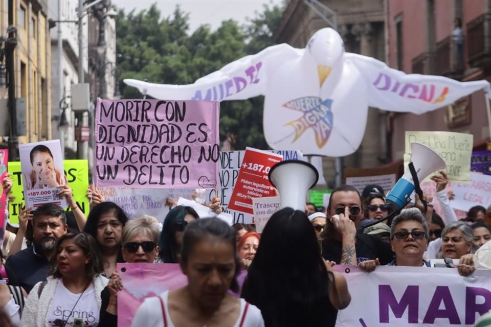 Diputada de Morena propone garantizar el derecho a la eutanasia