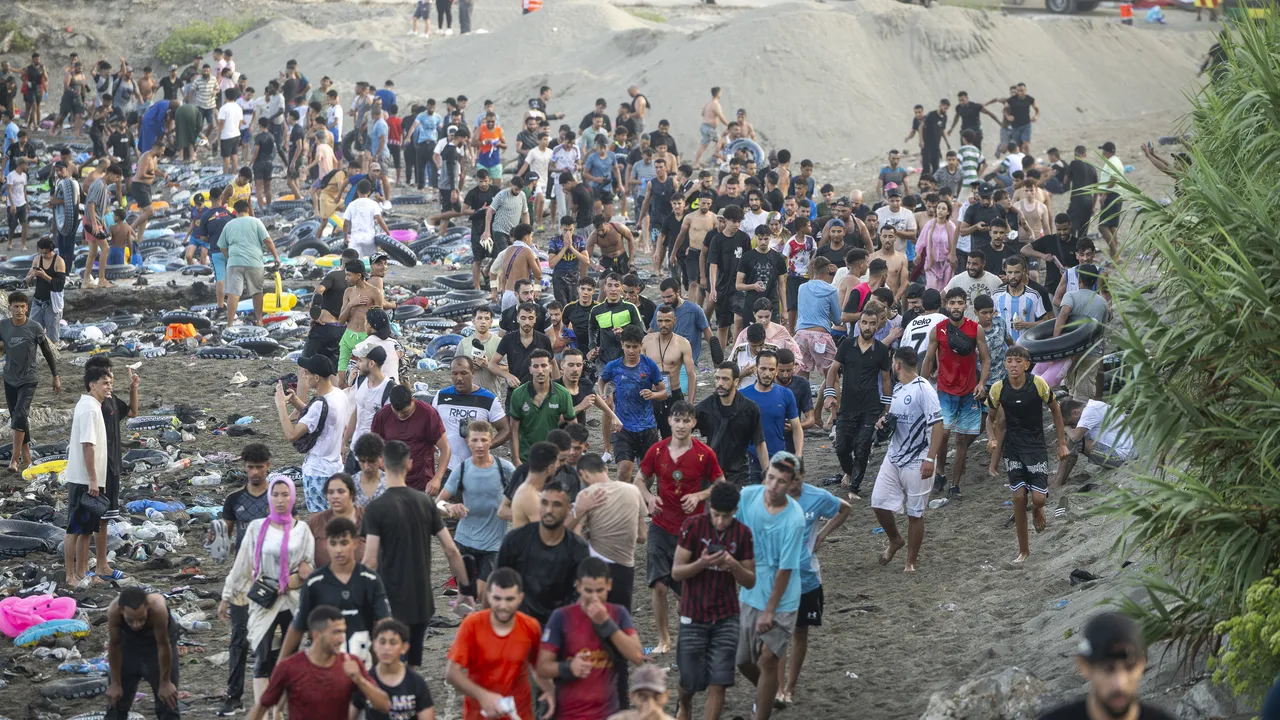 El papel de las redes sociales en la crisis migratoria de Ceuta