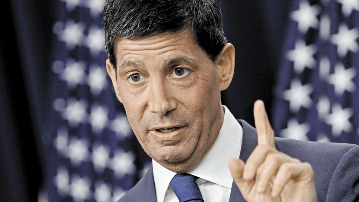Kevin Warsh owes an apology