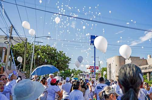 Marcha por la paz en Sinaloa tras el conflicto entre Los Chapitos y La Mayiza