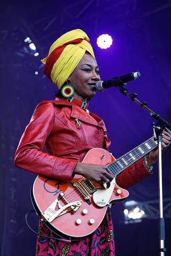 Fatoumata Diawara lanza 'Massa': un canto de fortaleza y resistencia femenina