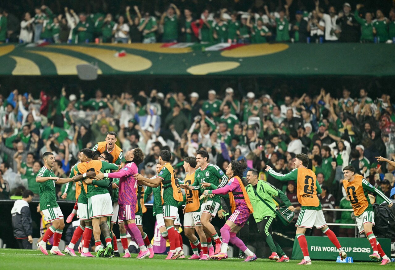 México vence 2-0 a Ecuador y avanza a octavos de final del Mundial 2026