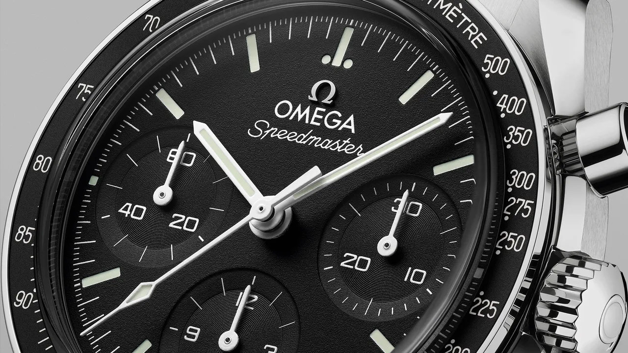 Omega presenta un 'mini Moonwatch': el nuevo Speedmaster de 38 mm
