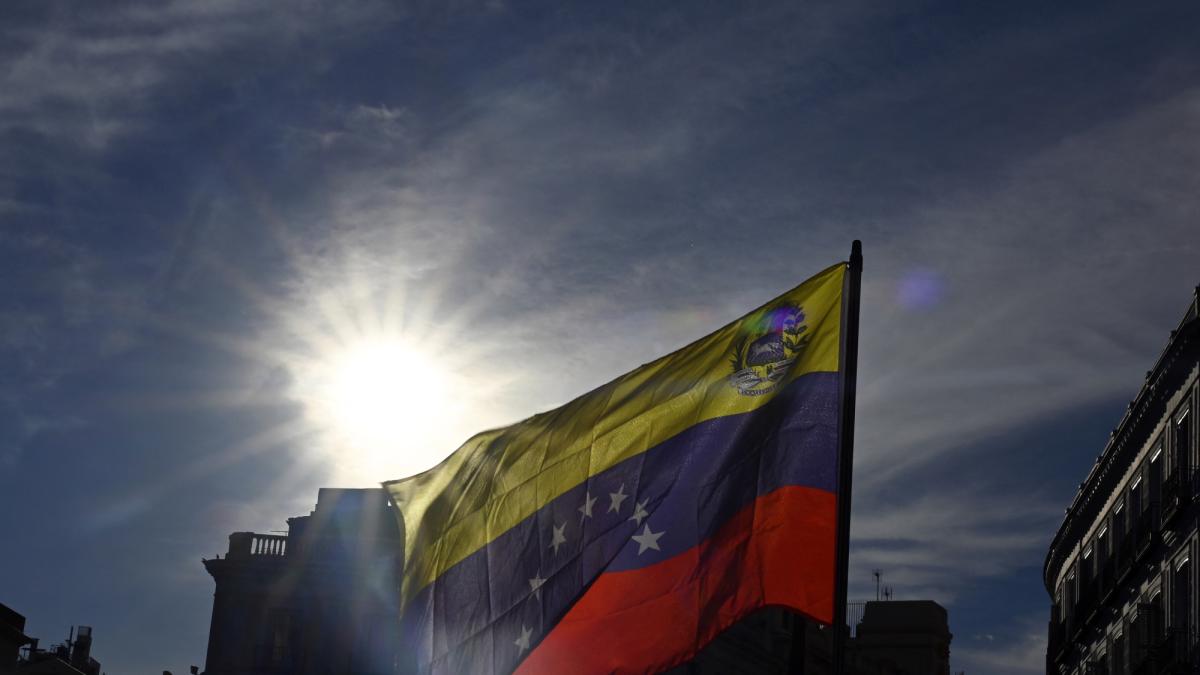 Venezuela convoca al embajador de Irán y exige el cese de expresiones despectivas