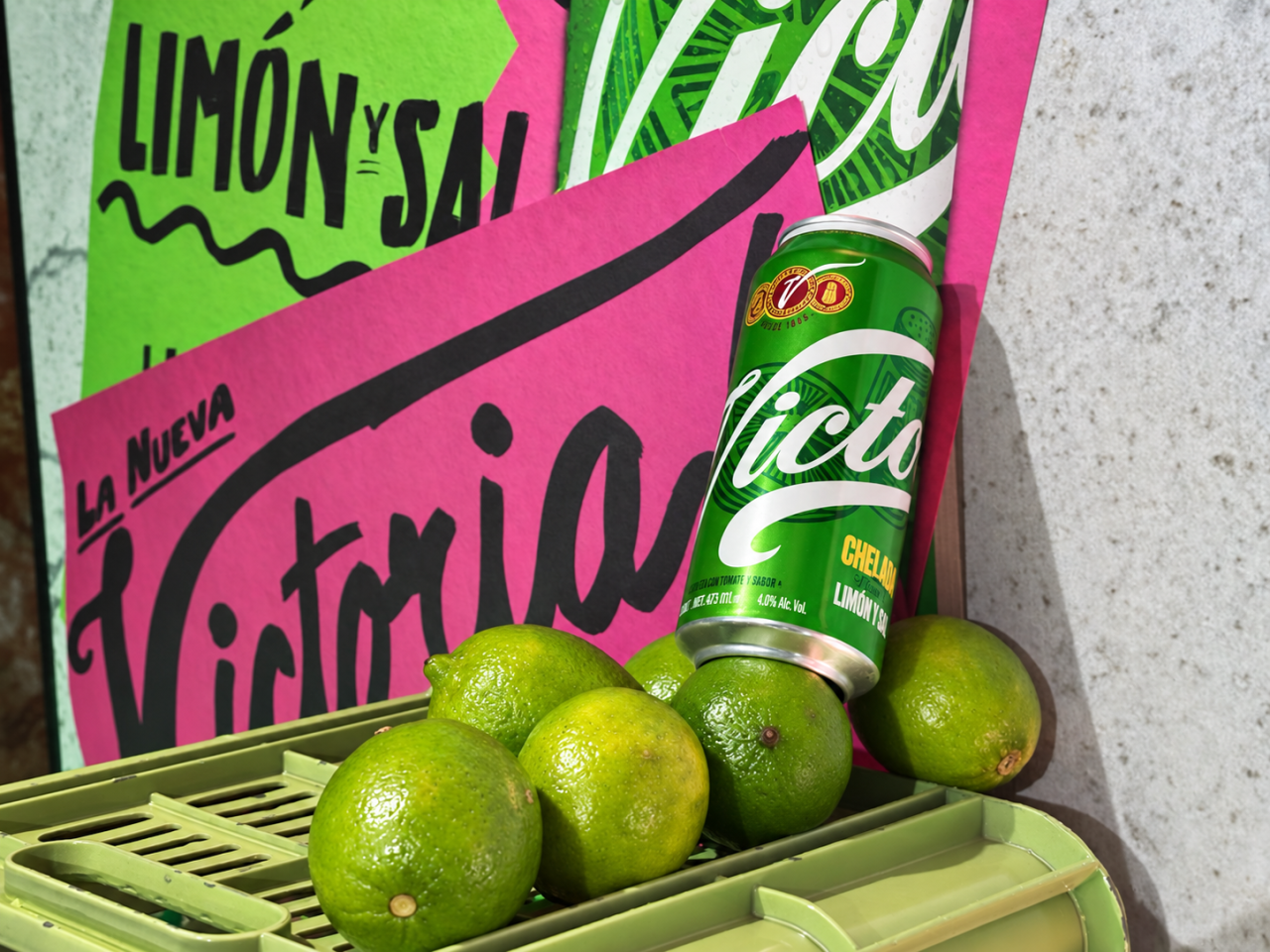 Victoria lanza su chelada lista para beber, inspirada en los tianguis mexicanos